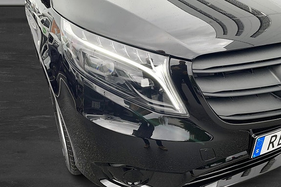 Mercedes-Benz eVito 112 15 of 17