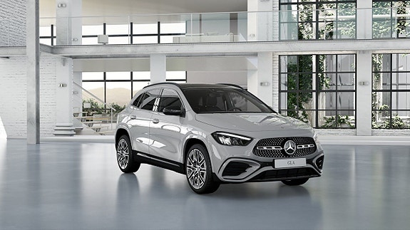 Mercedes-Benz GLA250 e 3 of 5