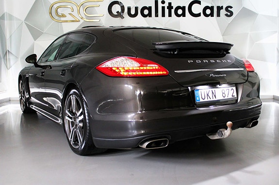 Porsche Panamera 10 of 27