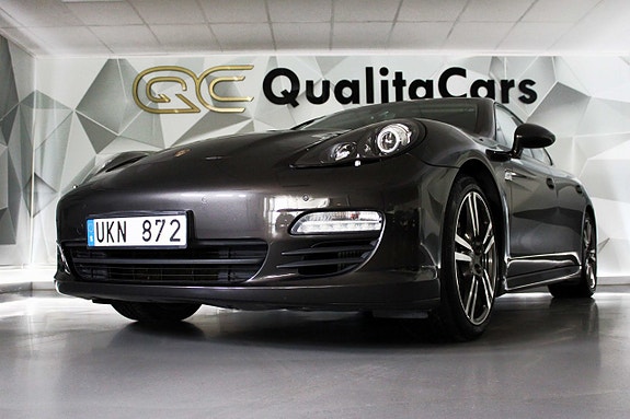 Porsche Panamera 5 of 5