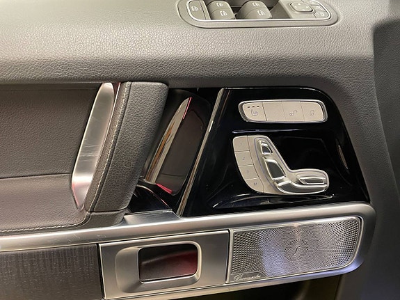 Mercedes-Benz G350 d 9 of 16