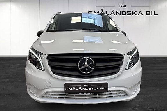 Mercedes-Benz eVito 112 2 of 5