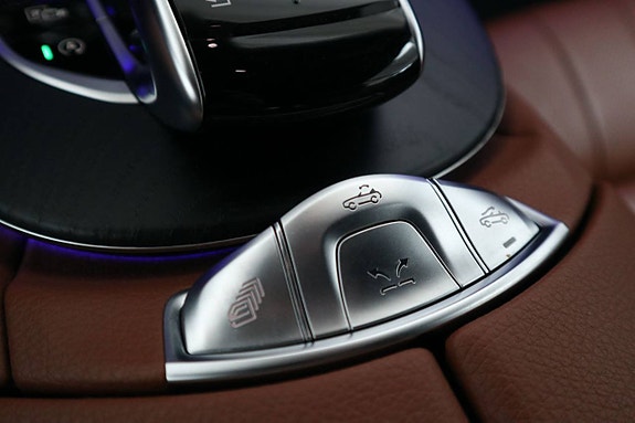 Mercedes-Benz E200 20 of 27
