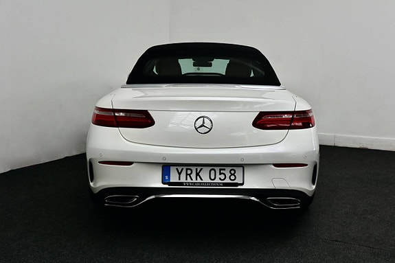 Mercedes-Benz E200 8 of 27