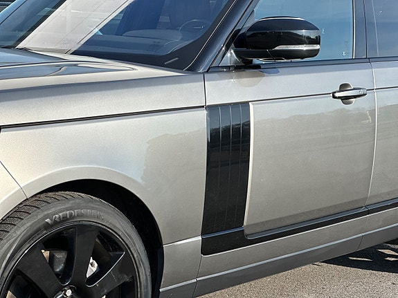 Land Rover Range Rover 9 of 23