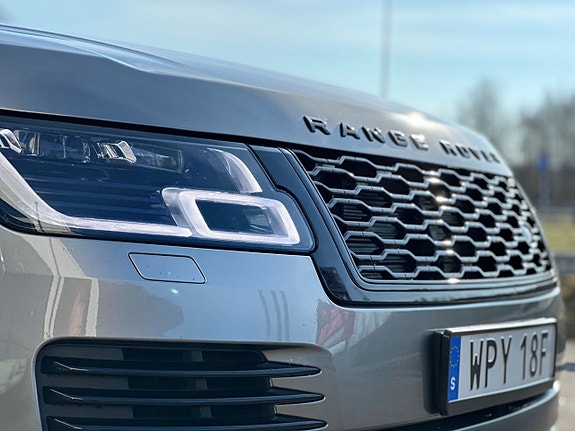 Land Rover Range Rover 8 of 23