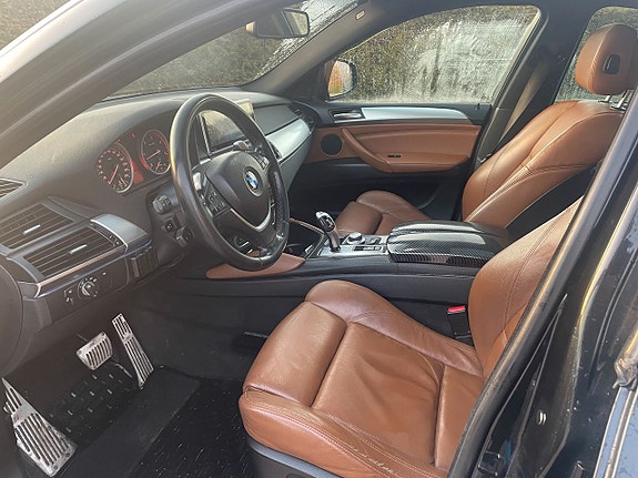 BMW X6 15 of 16
