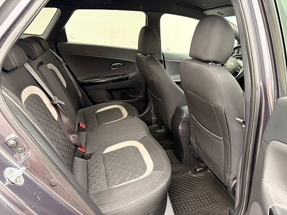 Kia Ceed 12 of 16