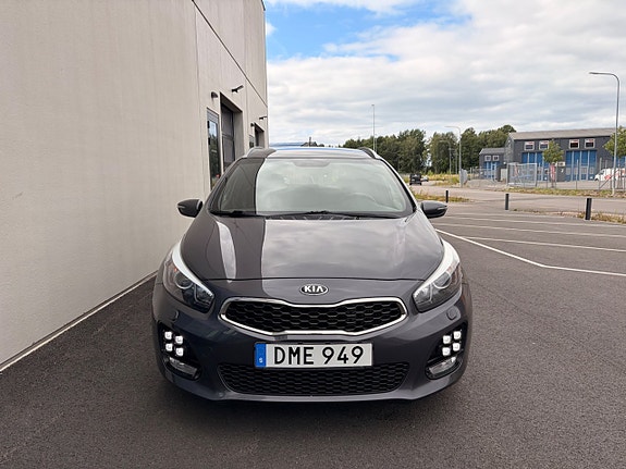 Kia Ceed 8 of 16
