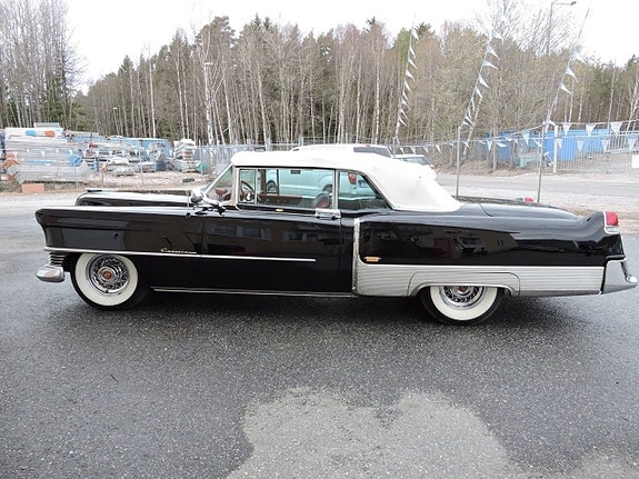 Cadillac Eldorado 6 of 12