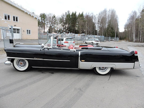 Cadillac Eldorado 4 of 12