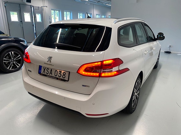 Peugeot 308 5 of 5