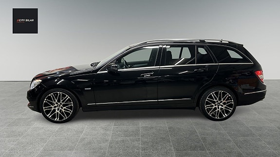 Mercedes-Benz C220 8 of 20