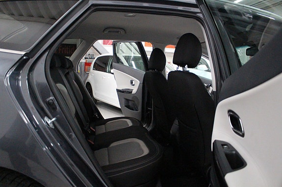 Kia Ceed 11 of 19