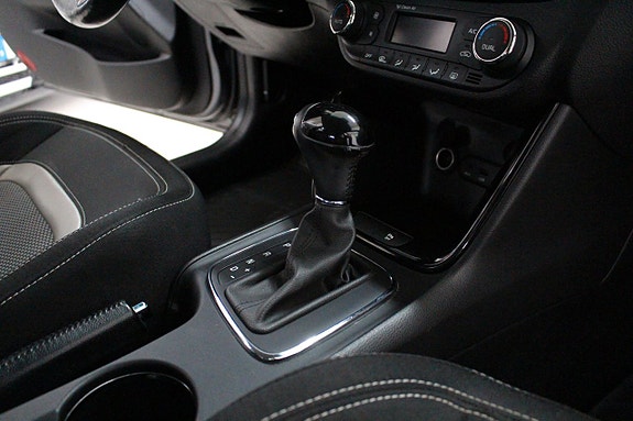 Kia Ceed 15 of 19