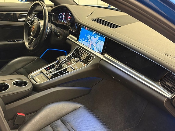 Porsche Panamera 4 14 of 15