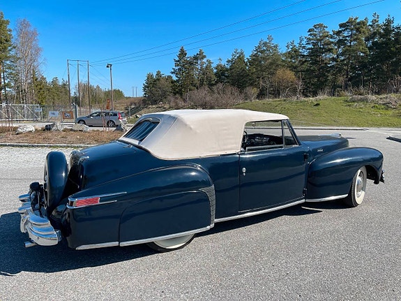 Lincoln Continental 5 of 5