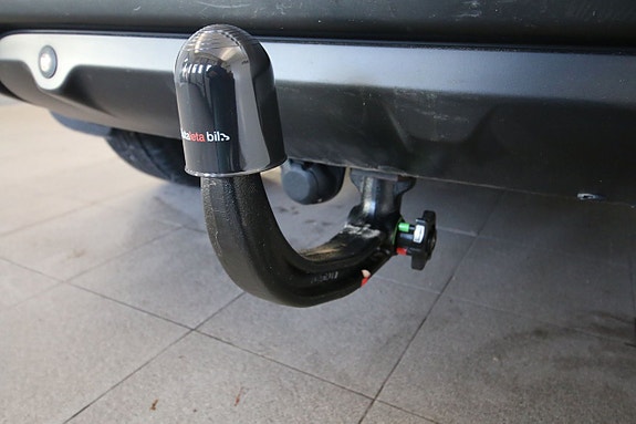 Nissan Qashqai 2 of 5