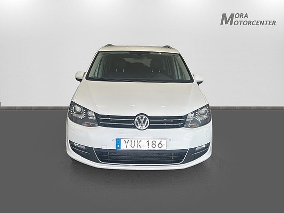 Volkswagen Sharan 2 of 5