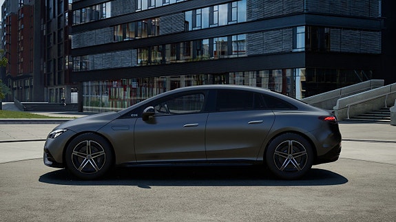 Mercedes-Benz EQE350+ 5 of 15