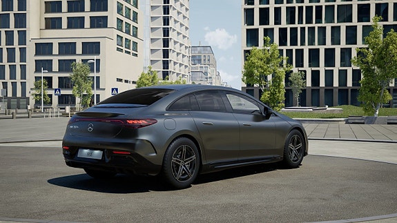 Mercedes-Benz EQE350+ 3 of 15
