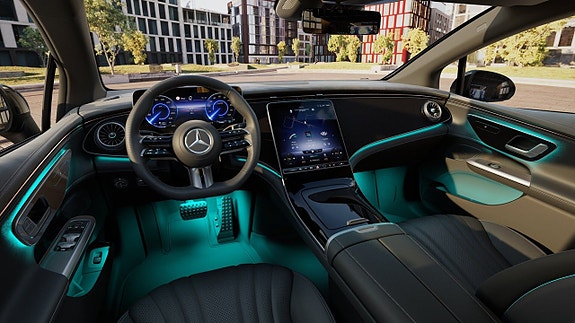 Mercedes-Benz EQE350+ 9 of 15
