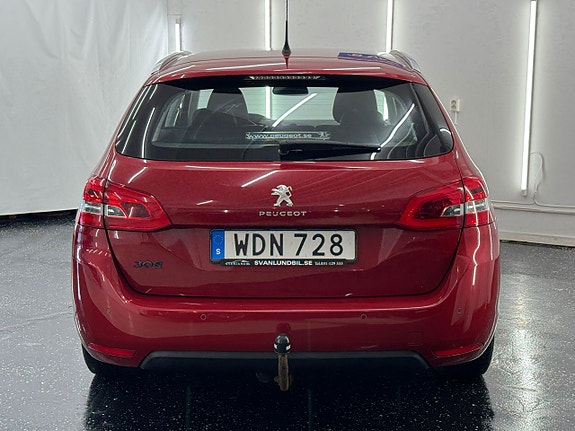 Peugeot 308 6 of 16