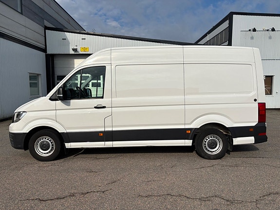 Begagnad bil till salu: Volkswagen Crafter - 2017 - Vit - 102 Hk ...