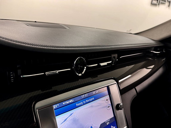 Maserati Quattroporte 11 of 14