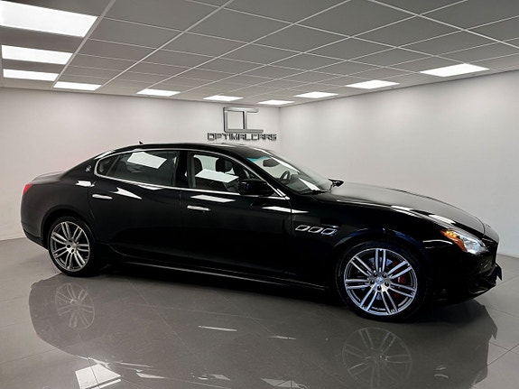 Maserati Quattroporte 7 of 14