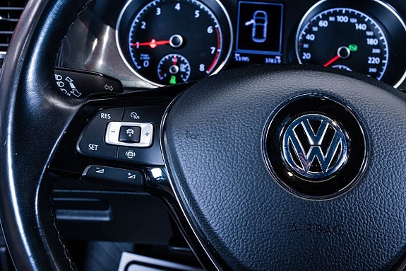 Volkswagen Golf I 19 of 24