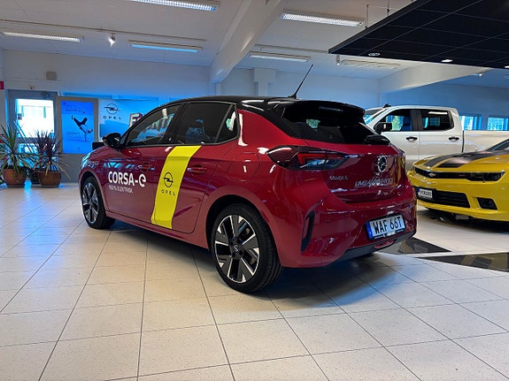 Opel Corsa-e 2 of 5