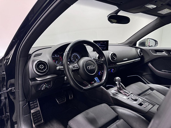 Audi S3 3 of 5