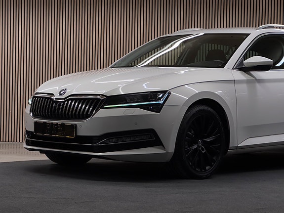 Skoda Superb 4 of 5