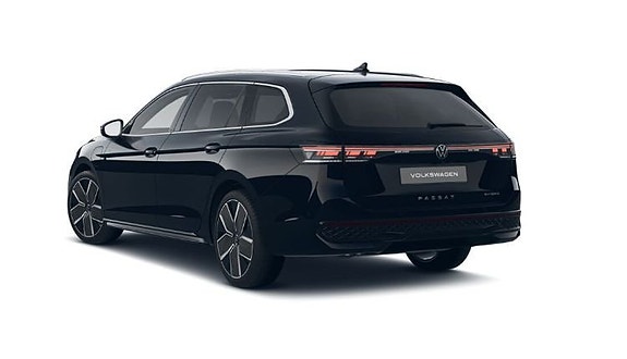 Volkswagen Passat 3 of 5