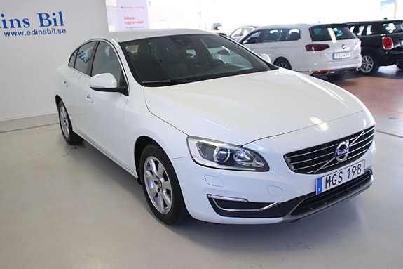 Volvo S60 8 of 10