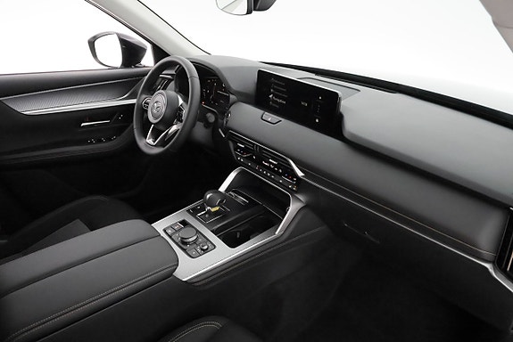 Mazda CX-60 17 of 30