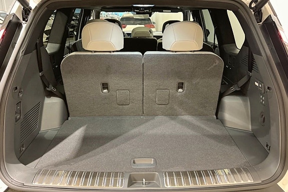 Kia EV9 15 of 20