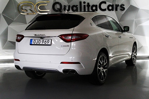 Maserati Levante 4 of 5