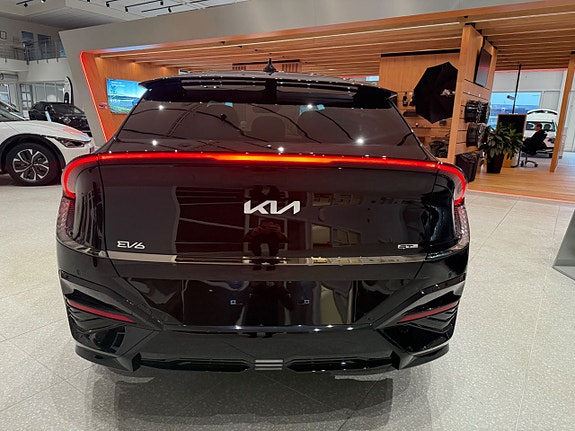 Kia EV6 12 of 20