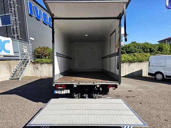 Iveco Daily 8 of 15