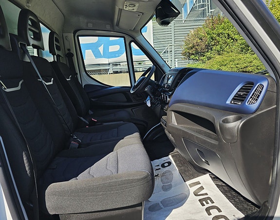Iveco Daily 15 of 15