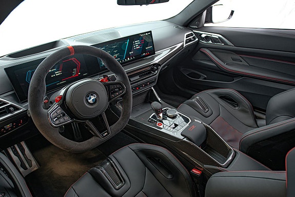 BMW M4 11 of 30