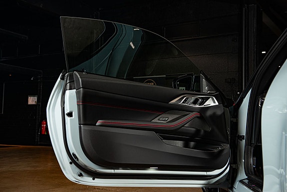 BMW M4 10 of 30