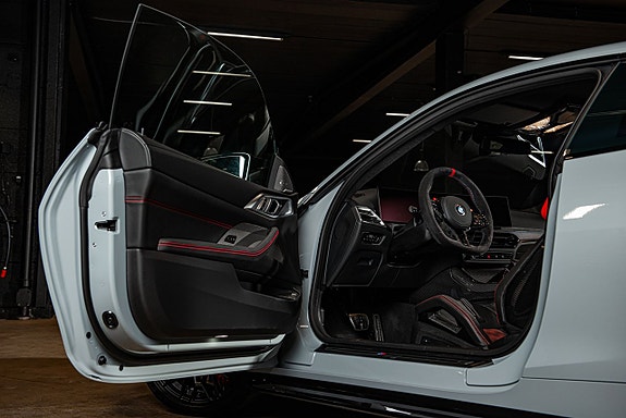 BMW M4 9 of 30
