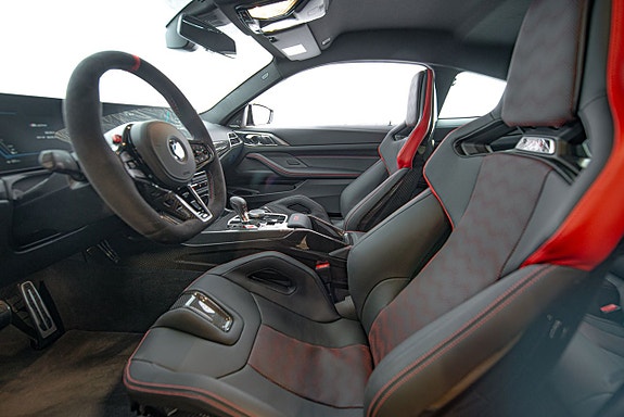 BMW M4 12 of 30