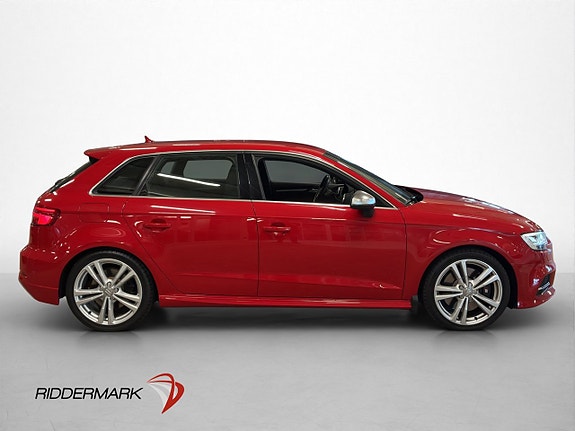 Audi S3 4 of 5