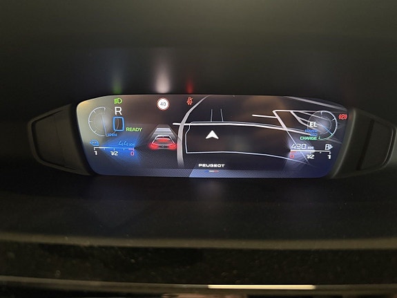 Peugeot 308 SW 14 of 18
