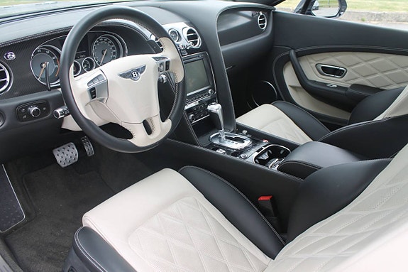 Bentley Continental GT 9 of 10