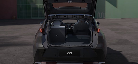 Lynk & Co 02 9 of 9